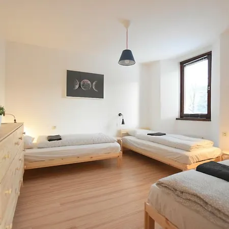 Friendly 5-bed - Center Walking Distance Innsbruck