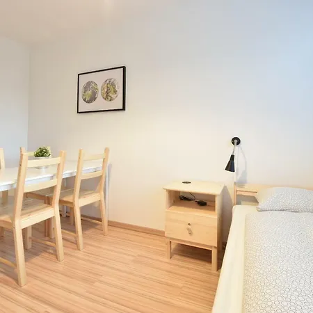 Appartement Friendly 5-bed - Center Walking Distance